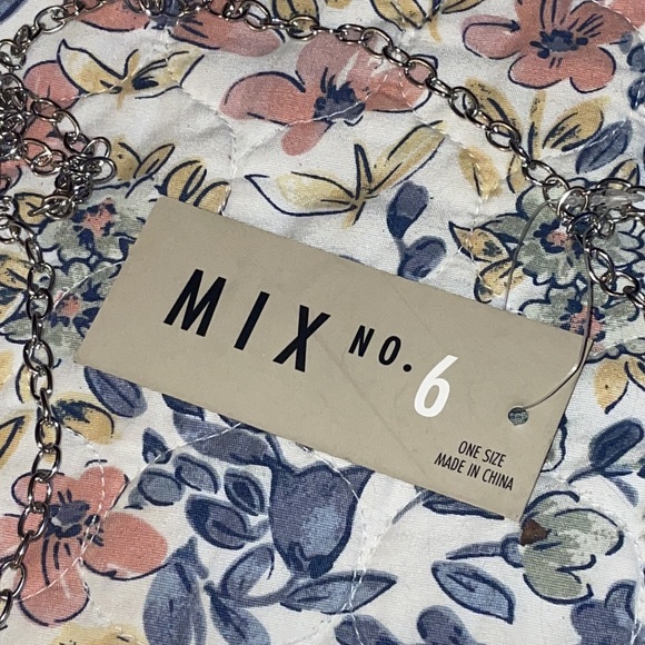 Mix No.6 rhinestone purse - Picture 3 of 7